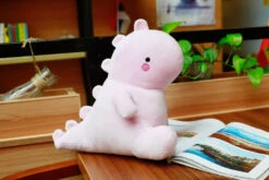 Dino Saurier Kawaii Stofftier - Flauschiger Dino Zum Kuscheln -Dinosaurier-Spielzeug DinoSaurierKawaiiStofftier FlauschigerDinozumkuscheln2