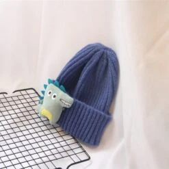 Beanies Kinder (2-7 Jahre) Mütze Für Winter Mit Niedlichen Dino Motiv -Dinosaurier-Spielzeug product image 1610350987