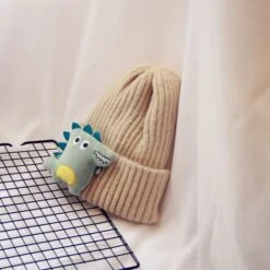 Beanies Kinder (2-7 Jahre) Mütze Für Winter Mit Niedlichen Dino Motiv -Dinosaurier-Spielzeug product image 1610350991