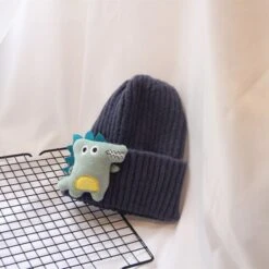 Beanies Kinder (2-7 Jahre) Mütze Für Winter Mit Niedlichen Dino Motiv -Dinosaurier-Spielzeug product image 1610350993